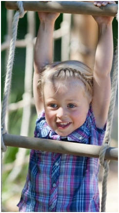 Free Playground Plans – Print plans for swing sets, see-saws, play towers, slides and sandboxes that your kids will love. Get the plans and the DIY guides that you’ll need to build them yourself.